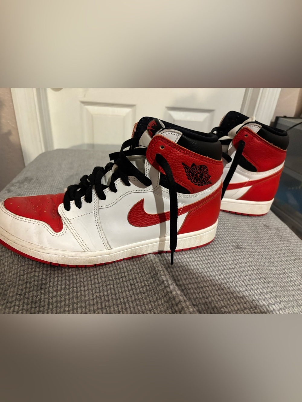👟Jordan 1 Retro High OG, Heritage Sneakers in White, Red & Black👟 size 10.5